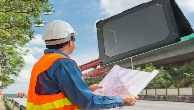 The Architect's Guide to the Rugged Laptop for Field Service