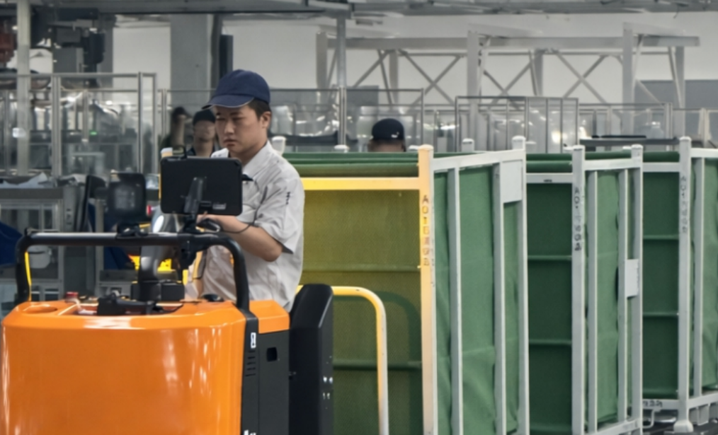 ONERugged’s rugged solutions are designed not just to endure harsh conditions, but to enhance operational efficiency and scalability