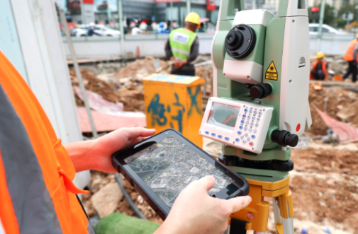 Organizations operating in warehouses, utilities, transportation fleets, or outdoor inspection environments generally benefit more from fully rugged platforms.