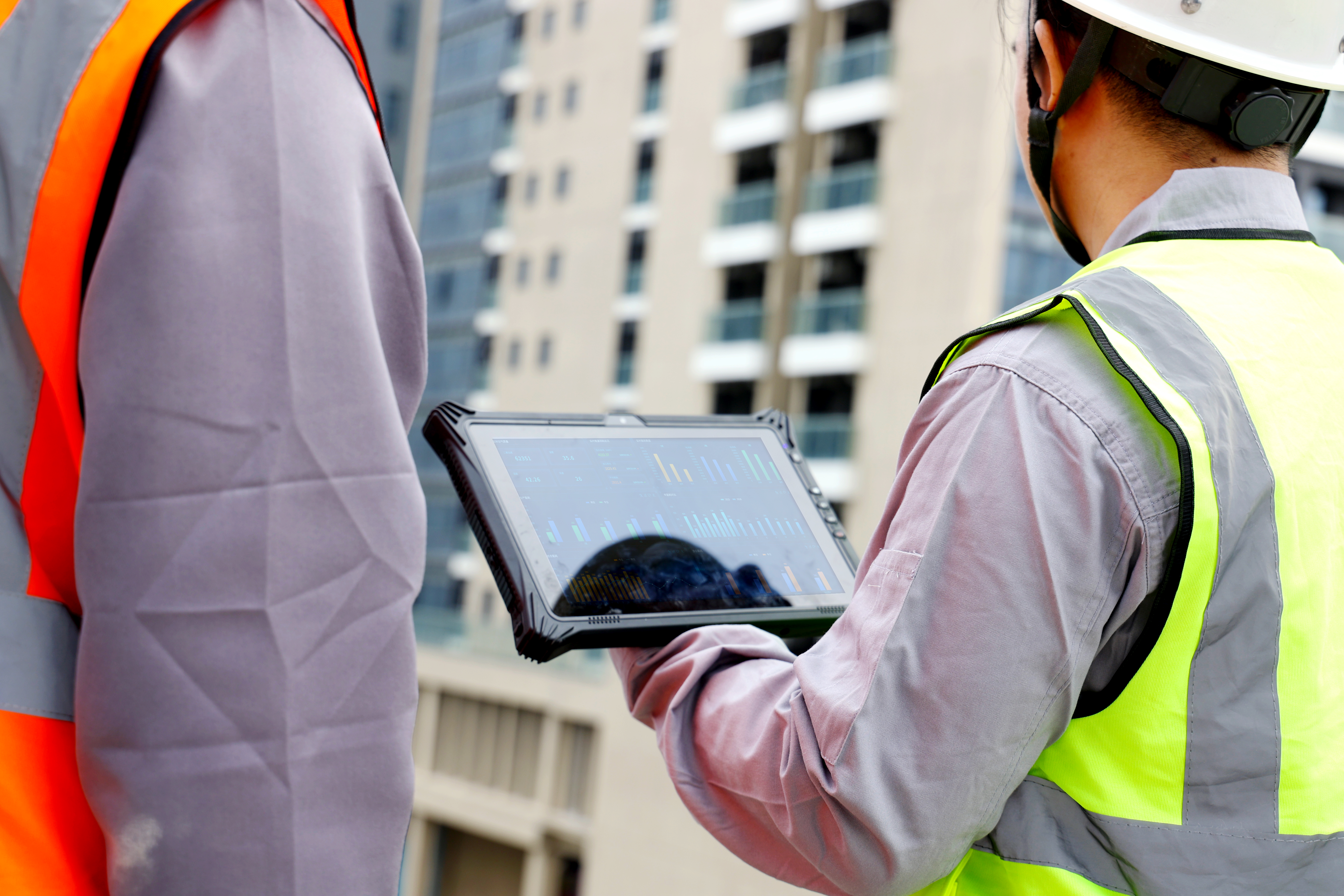 To successfully execute field data collection and logistics tracking, a 10-inch rugged tablet must integrate specific industrial sub-systems To successfully execute field data collection and logistics tracking, a 10-inch rugged tablet must integrate specific industrial sub-systems
