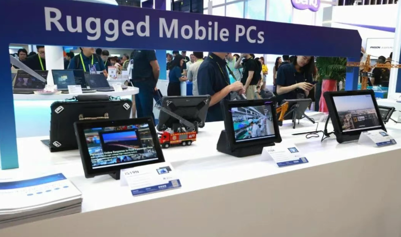 Emdoor EM-IS19N is a thin-and-light commercial rugged Windows tablet designed for high-volume transactions.